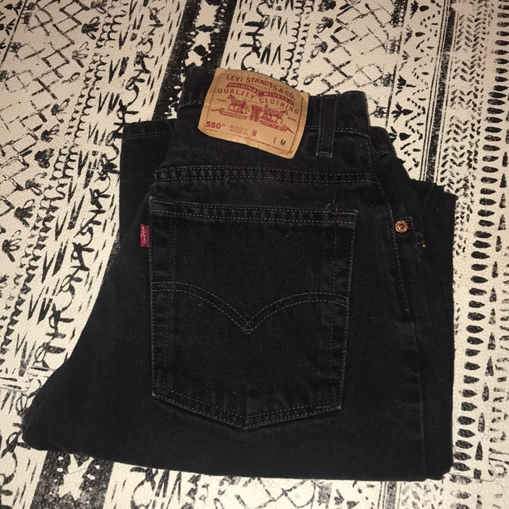 VINTAGE Levi’s 550 Moms Jeans in Black